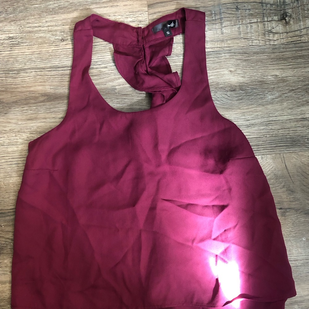 Women's Burgundy Sleeveless Top